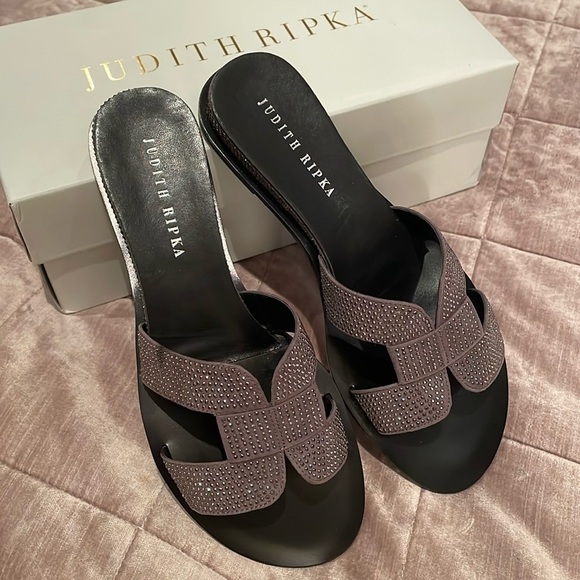Judith Ripka Sandals Size 7 1/2 - Picture 1 of 10